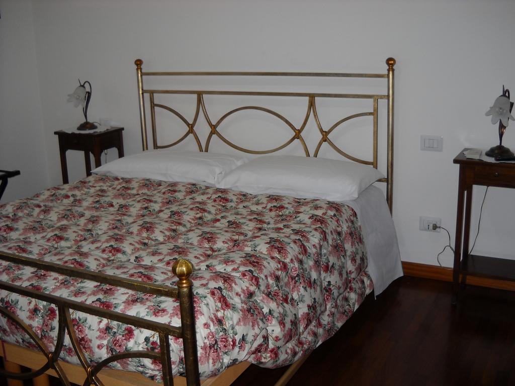 Domomea Hotel Quartu SantʼElena Szoba fotó
