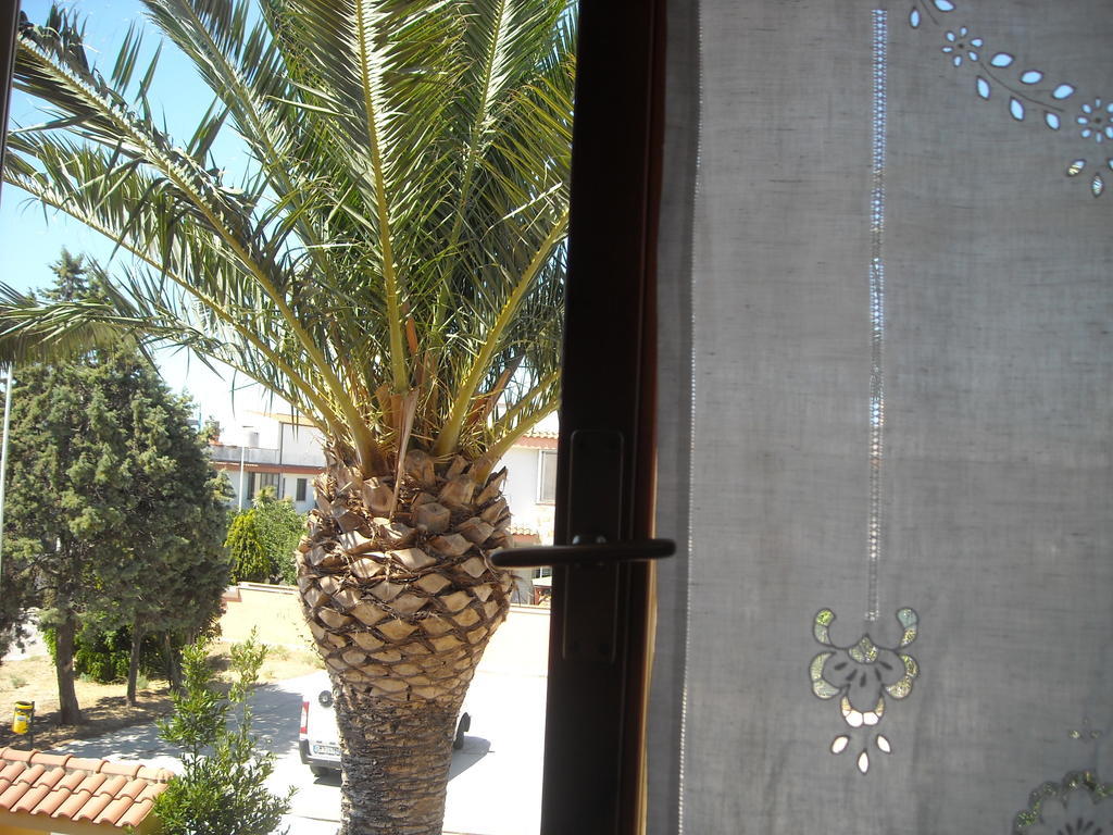Domomea Hotel Quartu SantʼElena Szoba fotó