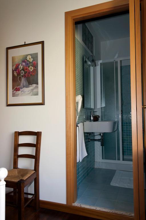 Domomea Hotel Quartu SantʼElena Szoba fotó